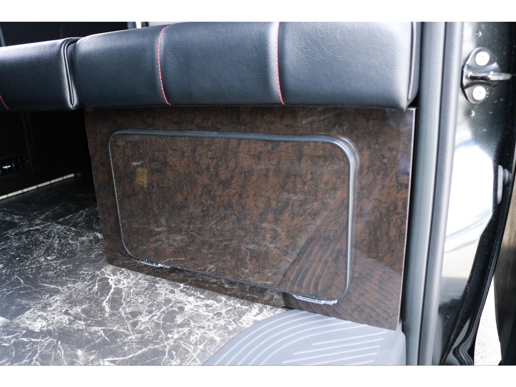 家具下収納付き