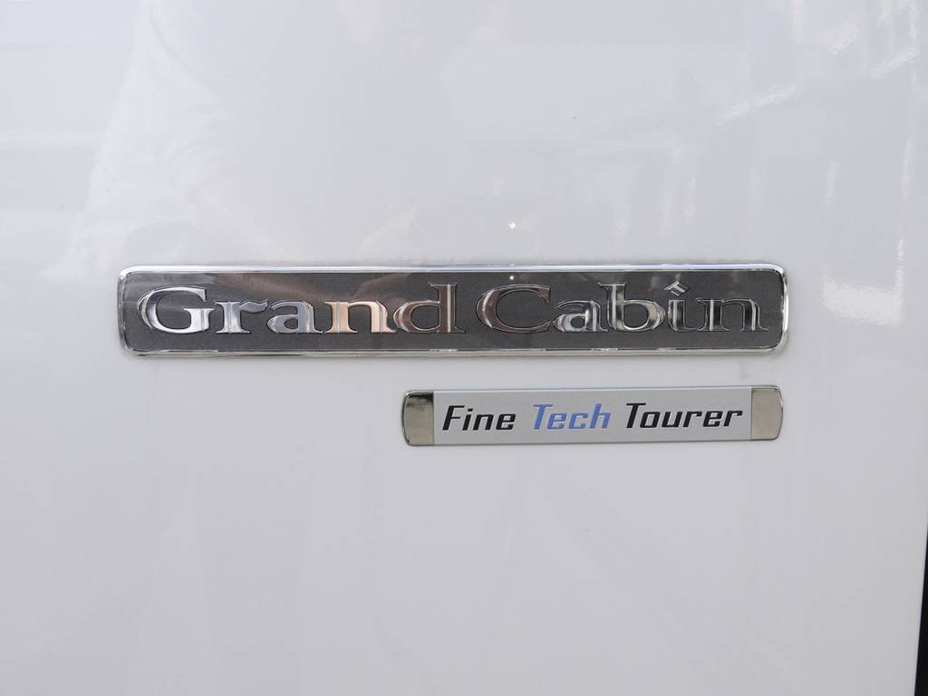 中古車では在庫台数が少なく希少なファインテックツアラー！次回入荷は未定です！お早目のご検討を！