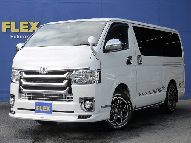 ４型ＳＧＬ３．０ＤＴ４ＷＤ買取直販ワンオーナー車！モデリスタスタイル！