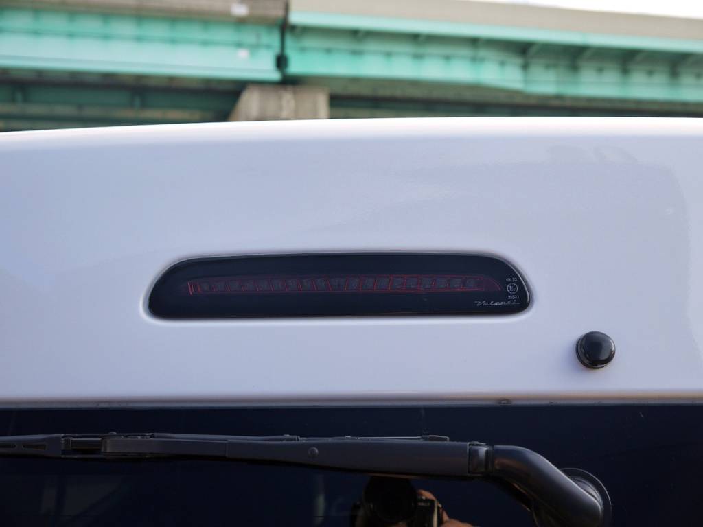 ＦＬＥＸアルティメットＬＥＤハイマウントストップランプ！