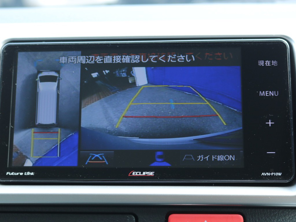 バックモニター＆パノラミックビューモニター搭載！安全装備も充実♪