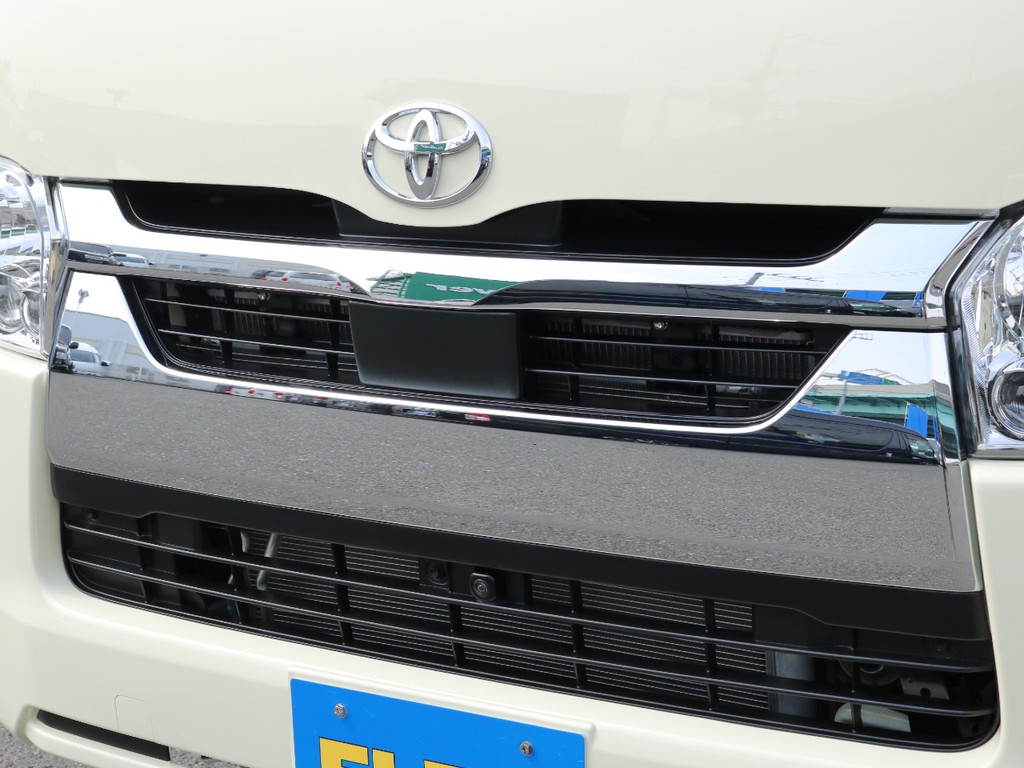 お車の気になる点がございましございましたら、営業スタッフからお写真等をお送りさせていただきます！