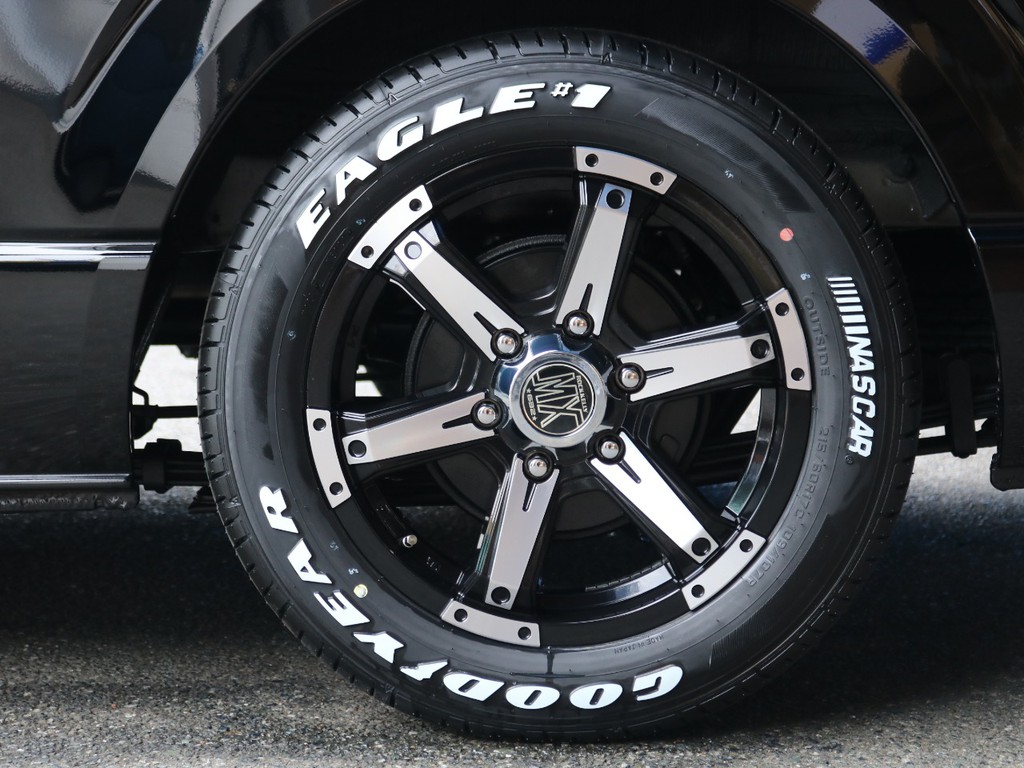 ロックケリーＭＫ―１ １７インチＡＷ・グッドイヤーナスカータイヤ