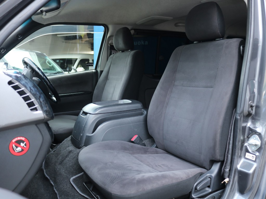 ＦＬＥＸの中古ハイエースは全車1年間走行距離無制限保証付き！安心整備の証拠です！