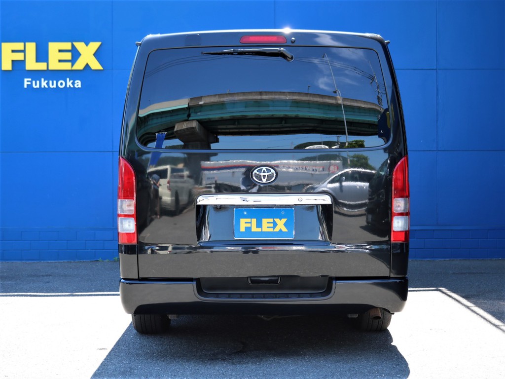 ＦＬＥＸの中古ハイエースは全車1年間走行距離無制限保証付き！安心整備の証拠です！