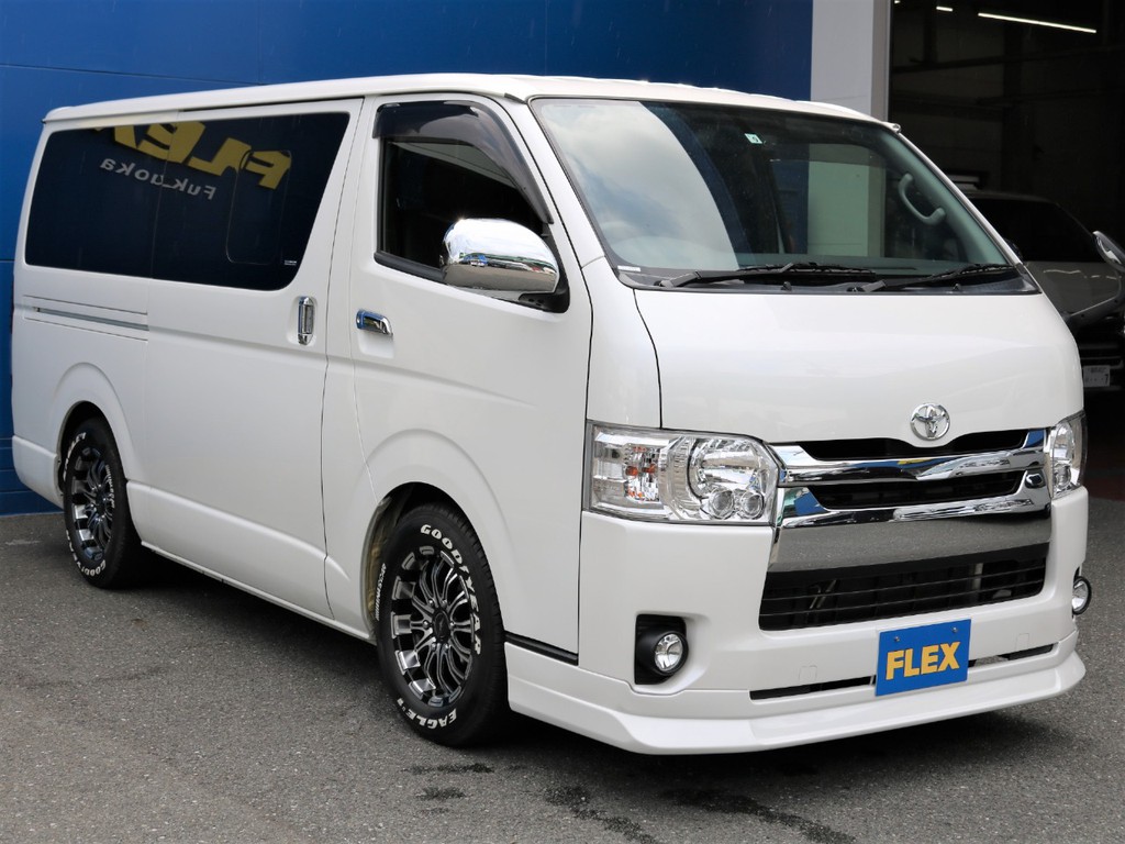 ハイエースの事なら専門店のＦＬＥＸハイエース福岡店へ！　新車中古車販売は勿論、経費が使えるリースやローンを使った販売など新たなハイエースライフを始めるお手伝いを致します！
