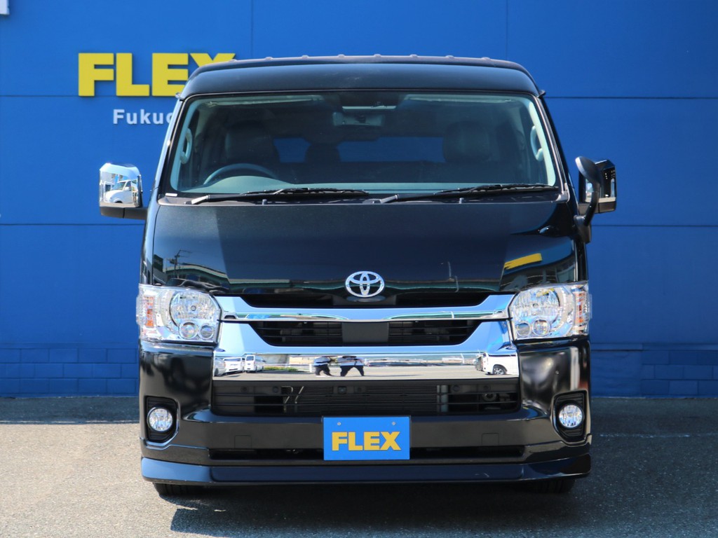 ハイエースをお探しならＦＬＥＸ福岡店へ！　福岡店の展示車両は勿論、全国のＦＬＥＸが保有するハイエースの中から貴方にぴったりの一台をお探し致します！