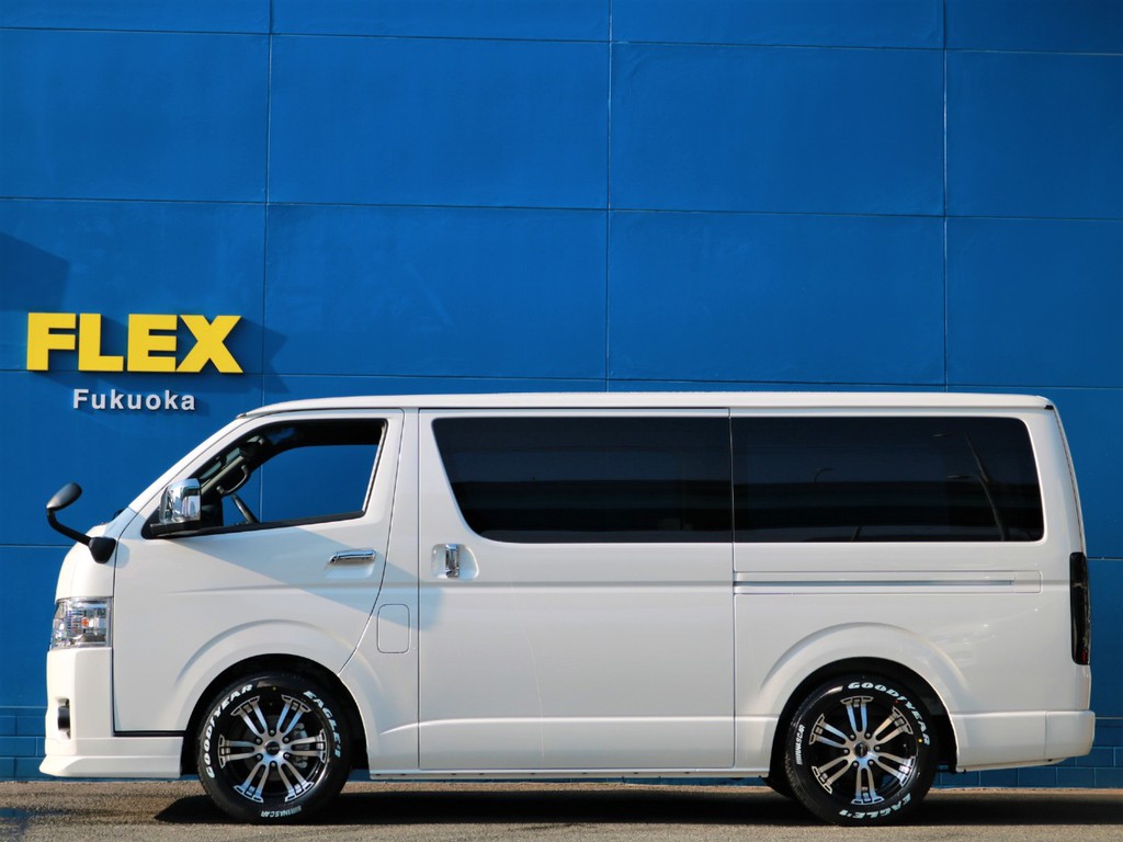 ２インチローダウン施工済み！　車高公認取得致しますので継続車検の際も安心です。更なる車高調整や、純正戻しなどもお気兼ねなくお申し付けください。