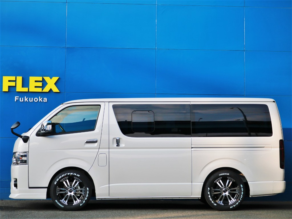 １．５インチローダウン施工済み！　車高公認取得致しますので継続車検の際も安心です。更なる車高調整や、純正戻しなどもお気兼ねなくお申し付けください。