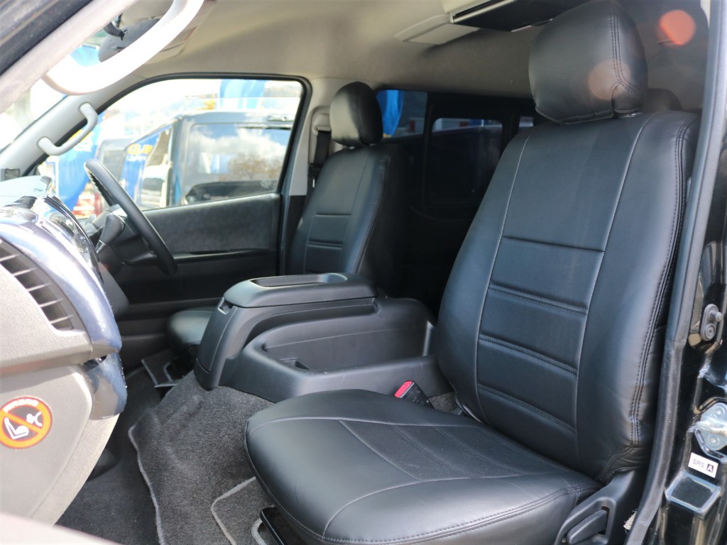 ハイエースの事なら専門店のＦＬＥＸハイエース福岡店へ！　新車中古車販売は勿論、経費が使えるリースやローンを使った販売など新たなハイエースライフを始めるお手伝いを致します！
