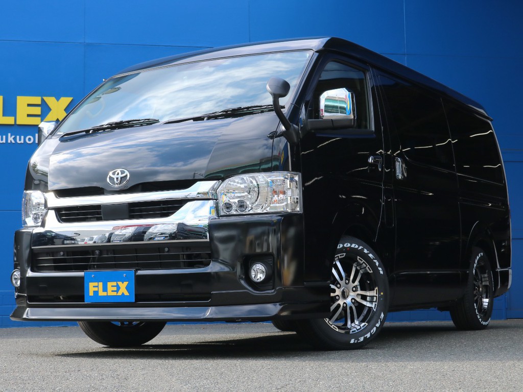 ハイエースをお探しなら専門店のFLEX福岡店まで！　福岡店の展示車両は勿論のこと、全国のFLEXが保有する車両の中から貴方にぴったりの一台をお探し致します！