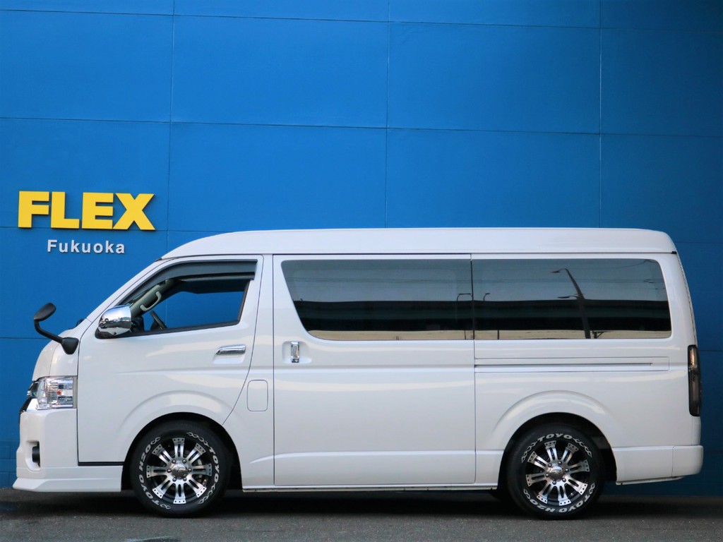 ２インチローダウン施工済み！　車高公認取得致しますので継続車検の際も安心です。更なる車高調整や、純正戻しなどもお気兼ねなくお申し付けください。