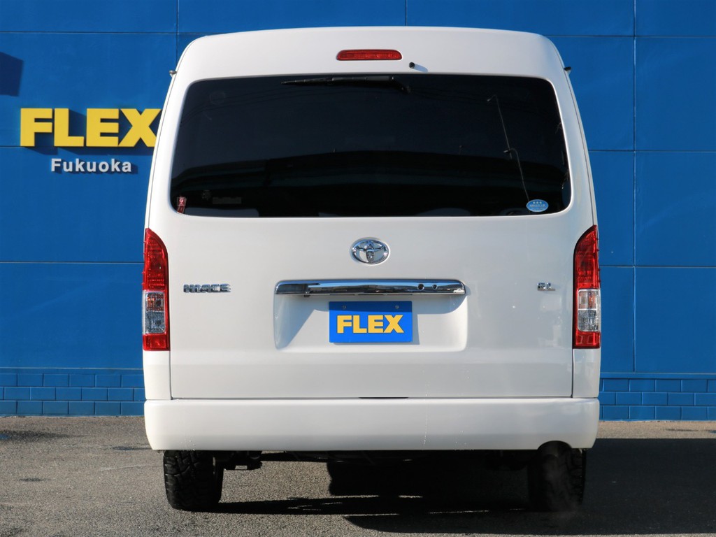 ハイエースの事なら専門店のＦＬＥＸハイエース福岡店へ！　新車中古車販売は勿論、経費が使えるリースやローンを使った販売など新たなハイエースライフを始めるお手伝いを致します！
