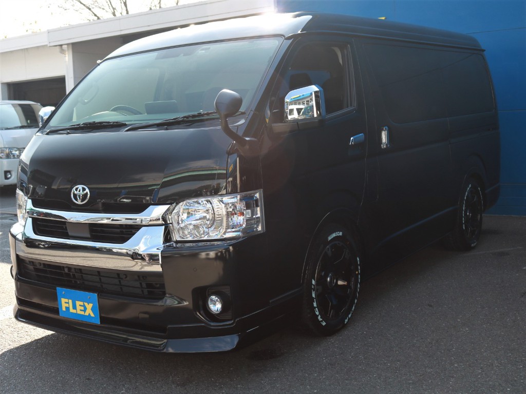 新車ハイエースワゴンGL2.7ガソリン２WDファインテックツアラーでお出かけしましょう！　ハイクラスな旅行や送迎に適した一台！　現車がある今がチャンス！　ご来店はハイエース専門店のFLEX福岡店まで！
