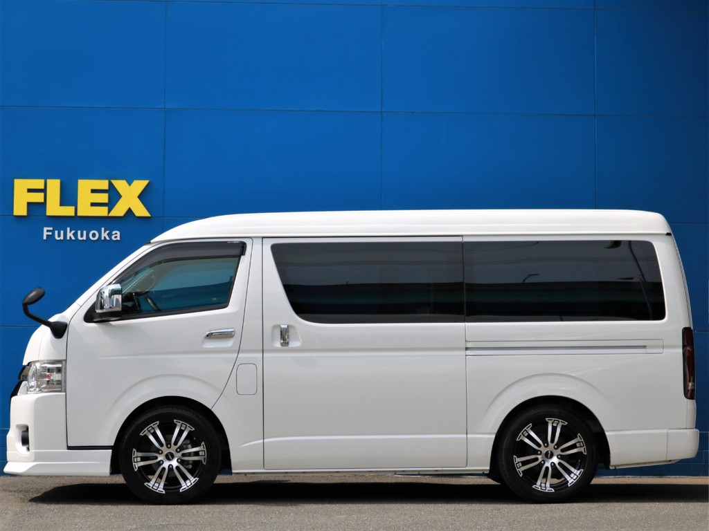 １．５インチローダウン施工済み！　車高公認取得致しますので継続車検の際も安心です。更なる車高調整や、純正戻しなどもお気兼ねなくお申し付けください。
