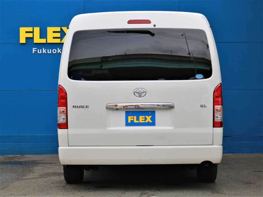 ＦＬＥＸの中古ハイエースは全車1年間走行距離無制限保証付き！安心整備の証拠です！
