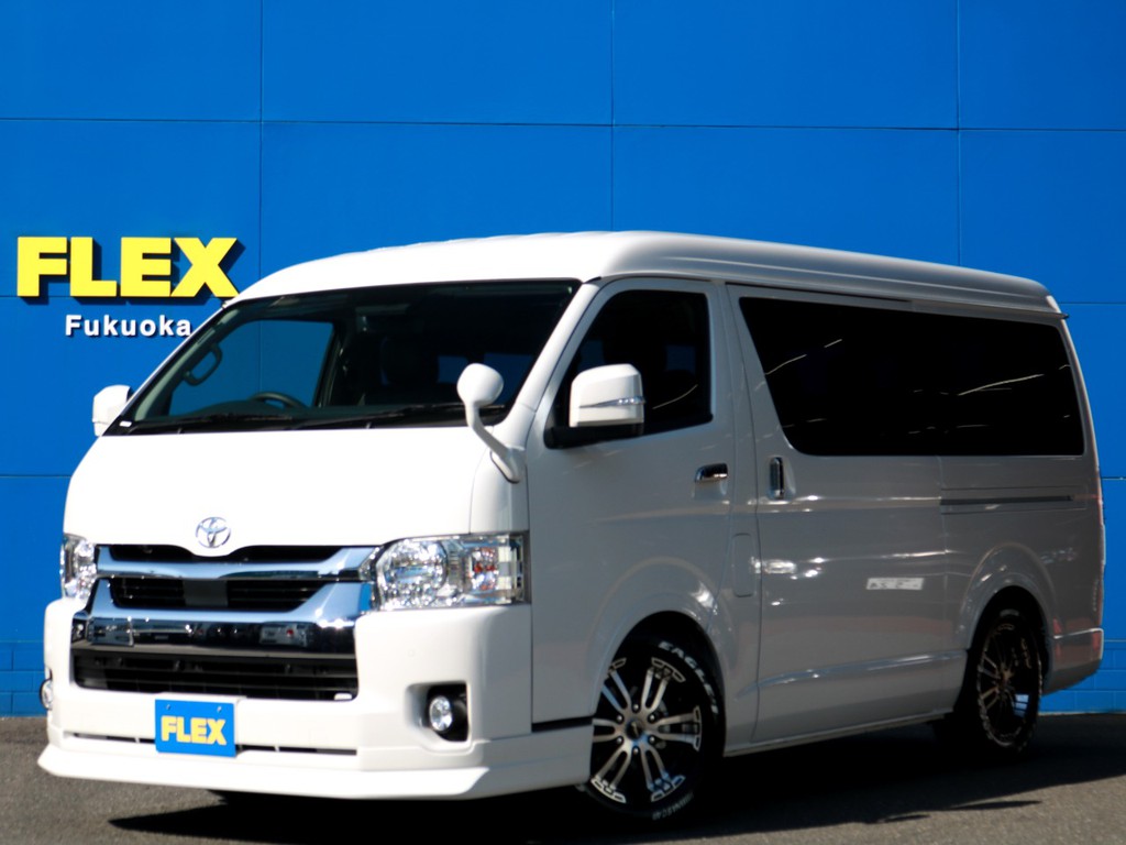 人気のシートアレンジアレンジASが神戸店に入庫！　テーブルモードや対面モード、フルフラット車中泊モードに対応！　室内の高級感は必見！　是非、九州最大規模のハイエース専門店　福岡店までお越しください！