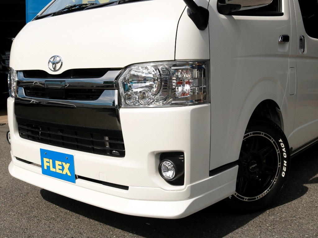 FLEX　オリジナルデルフィーノラインフロントリップを装着済み！　フェイス周りが引き締まって見えます！