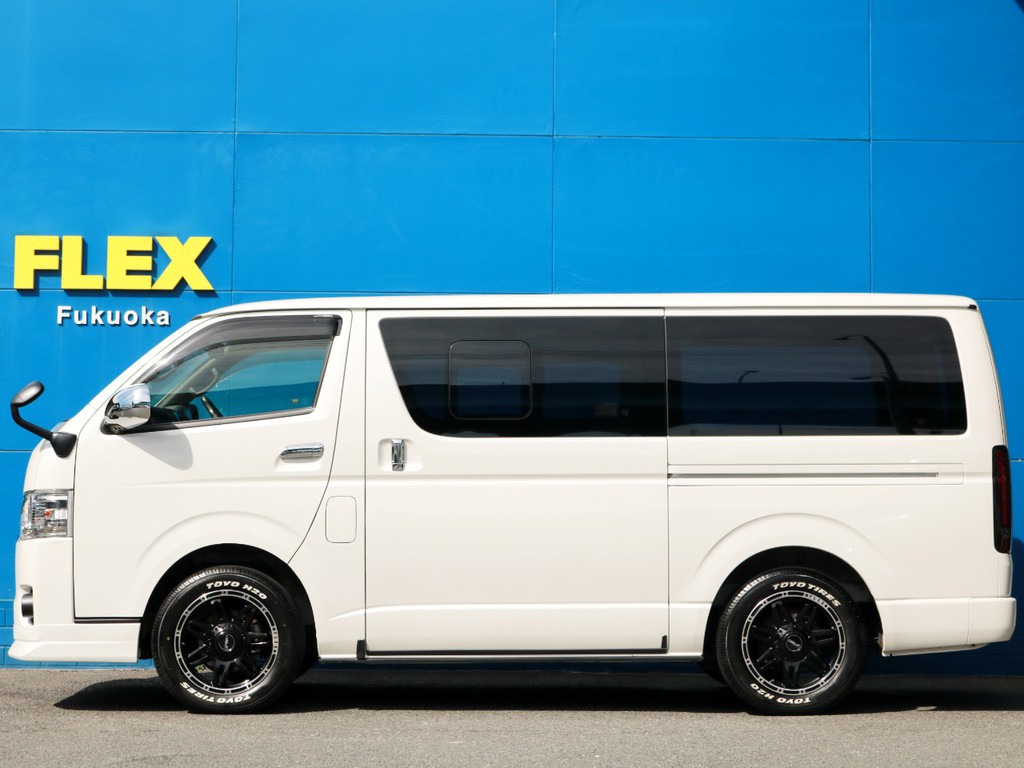 1.5インチローダウン施工済み！　車高が低くなることによって日々の乗り降りが少し楽になったり、高さ制限のある場所への乗り入れが少し楽になったりします♪
