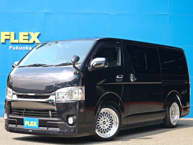 ☆厳選中古車☆　H28年式ガソリンVダークプライム特別使用！　カスタムパーツ多数装着で必見の一台です！