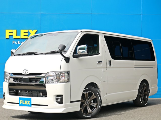 ☆未登録新車☆　ハイエース標準ボディディーゼル２WDダークプライムⅡをFLEXカスタムパッケージ！　ベッドキット搭載！　最短2週間納車！　仕事にもレジャーにも使える便利な一台です！
