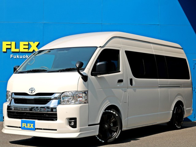 ☆未登録新車☆　全国的に希少な新型ハイエースバン2.8ディーゼルスーパーロングを人気のFLEXアイテムでカスタムパッケージにしました！ ダブルエアコンなどメーカーオプションも充実！　全国陸送納車可能！