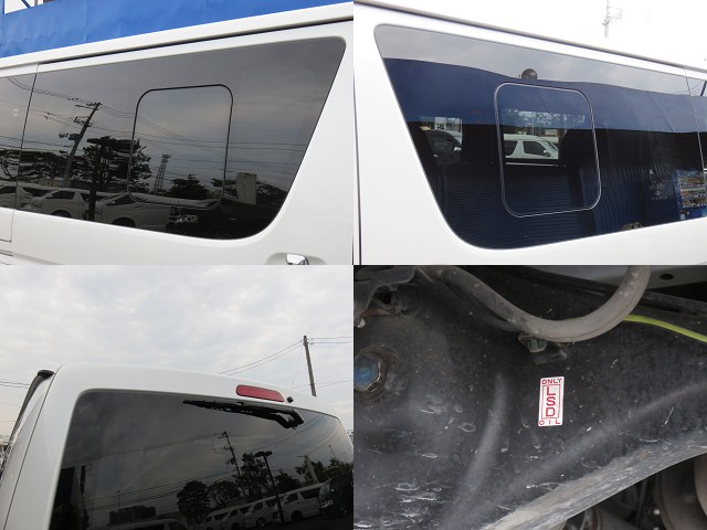 悪路に頼もしいメーカーオプションＬＳＤ付き！スライドドアには小窓が付いてます♪