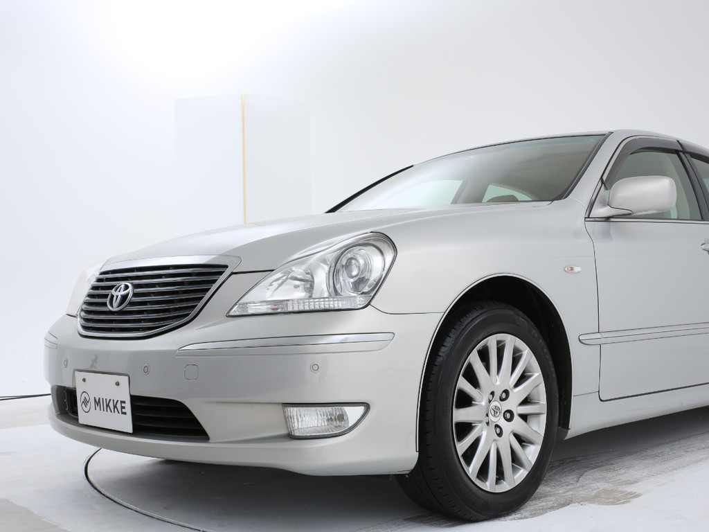 クラウンマジェスタ 05年 H17年 4 3 Aタイプ 中古車を探す直売中古車検索のmikke ミッケ