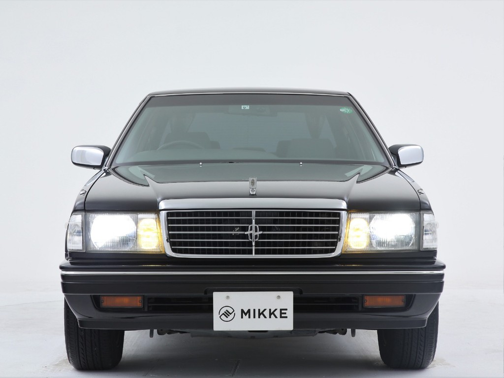 セドリックセダン 01年 H13年 2 0 クラシック 中古車を探す直売中古車検索のmikke ミッケ