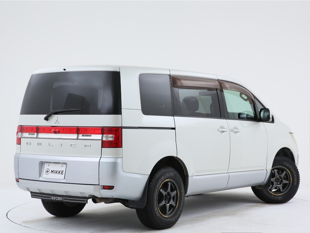 デリカd 5 10年 H22年 2 4 M 4wd 中古車を探す直売中古車検索のmikke ミッケ