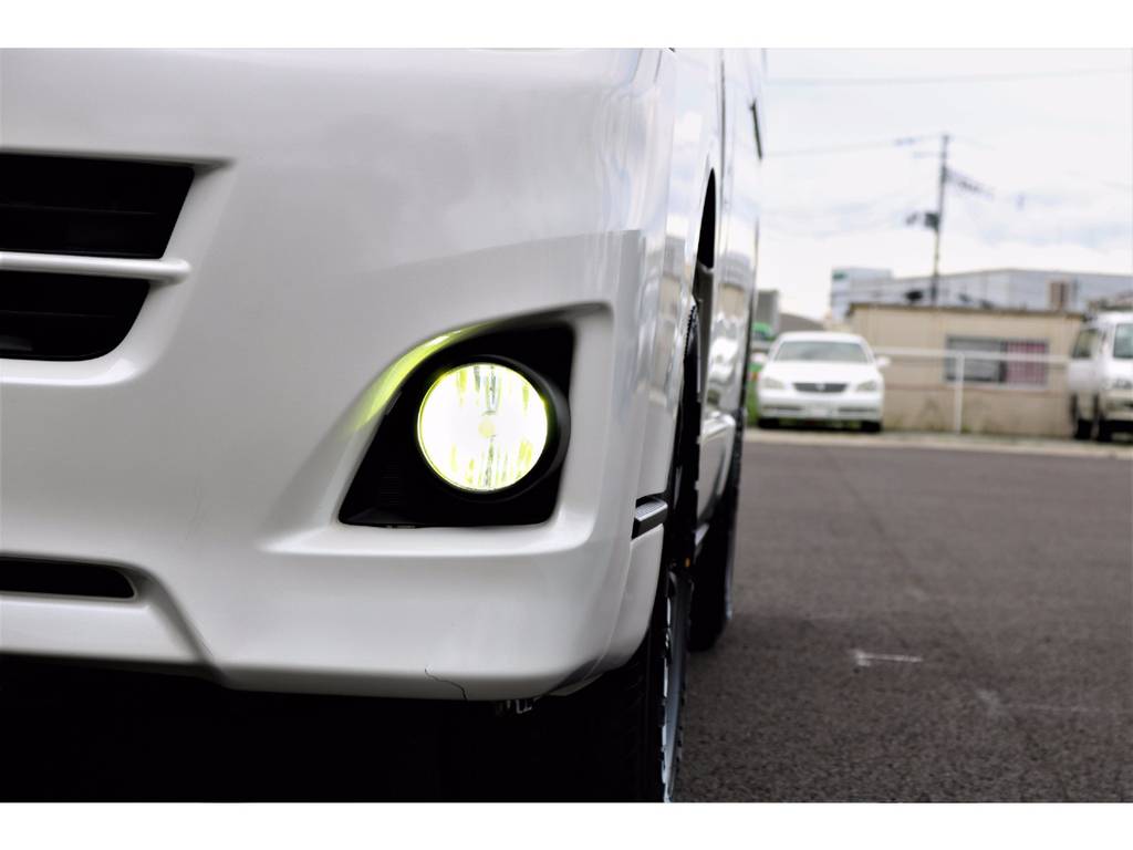 ＬＥＤフォグライト装着済み！！　イエローカラーで悪天候もなんのその♪