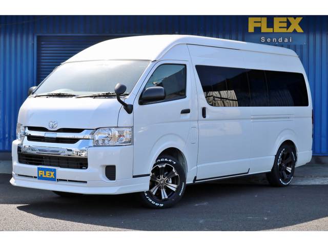 新車　ハイエースバン　ＤＸ－ＧＬパッケージ　４ＷＤ　２．８クリーンディーゼルターボ　寒冷地仕様