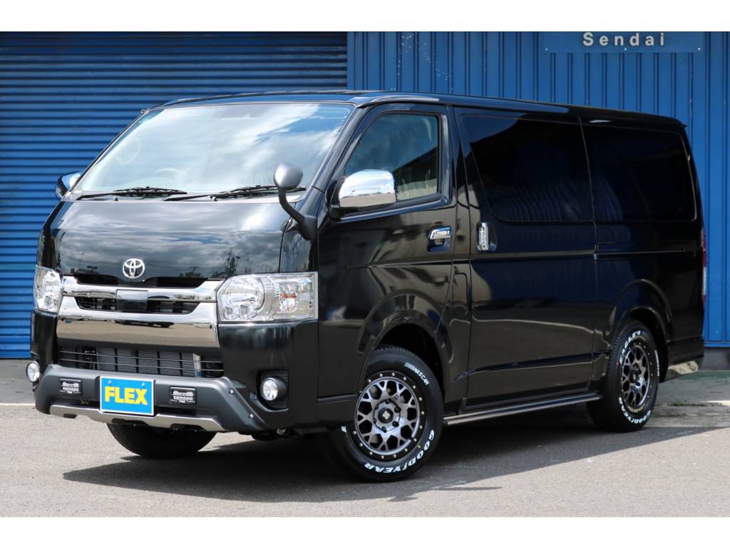新型２．８リッタークリーンディーゼル！トヨタ・セーフティ・センス搭載！ハイエースＶ特別仕様車ダークプライム４ＷＤ寒冷地仕様【ＴＲＤエアロパッケージ】