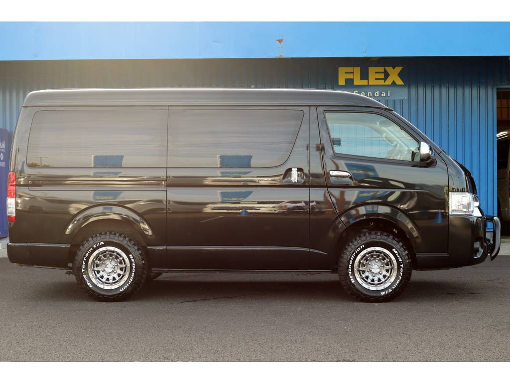 ３Ｐシャックルで約３５ＭＭ車高を上げてます！