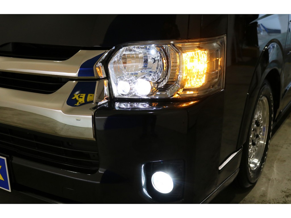 ＬＥＤヘッドランプにＬＥＤフォグバルブ、ポジション球、ウィンカーバルブ！