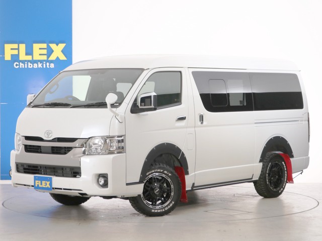 Ｒ２年　０．２万ｋｍ　ハイエースバン　ワイド　特別仕様車【ダークプライムⅡ】　ガソリン４ＷＤ　ベッドカスタムＰＫＧ！