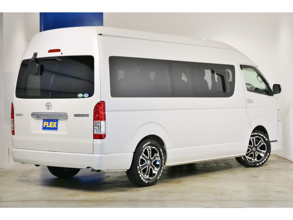 トヨタ ハイエース 2.7 グランドキャビン 4WD(3657816803) | 車