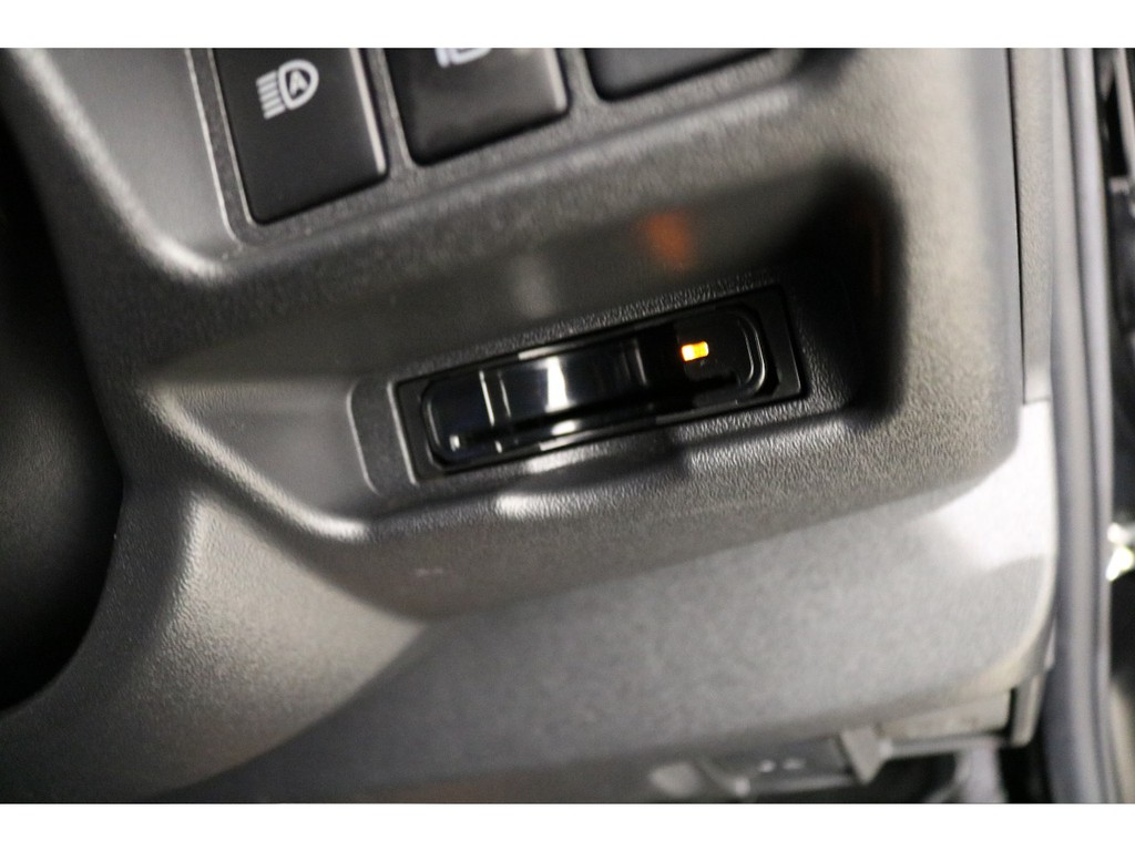 ビルトインETCも完備済み！お出かけに必須アイテムも揃っております！