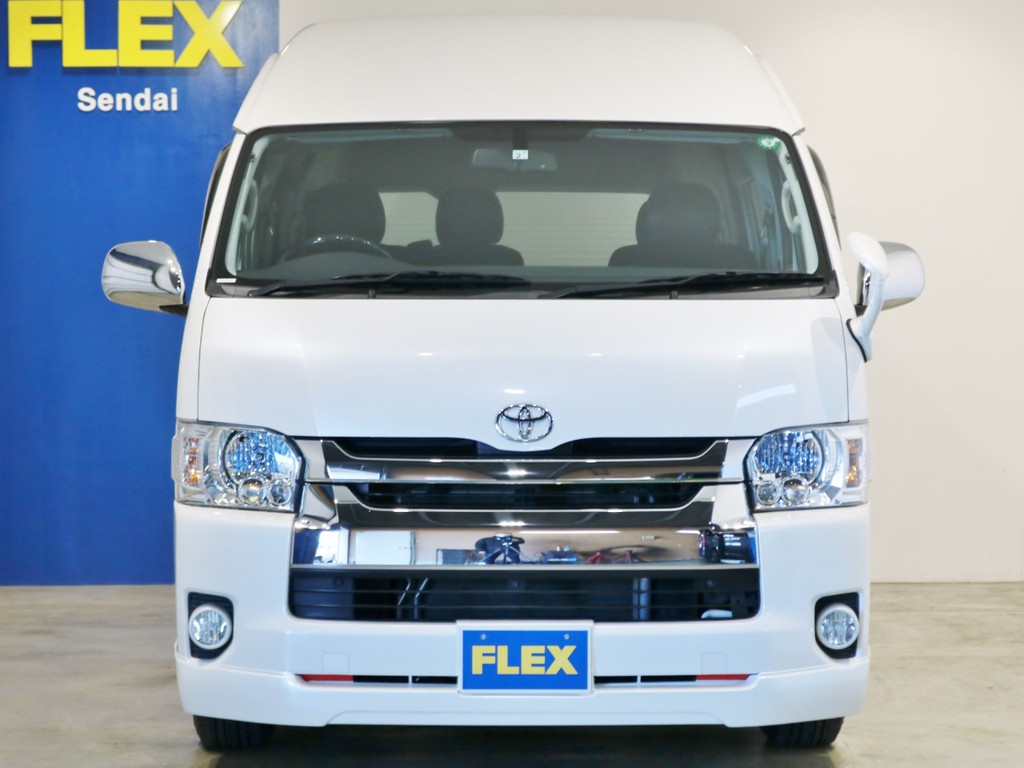 稀少な一台が入庫してきました！4型ハイエースワゴン　グランドキャビン！ベットキットのシートアレンジ車両で御座います！