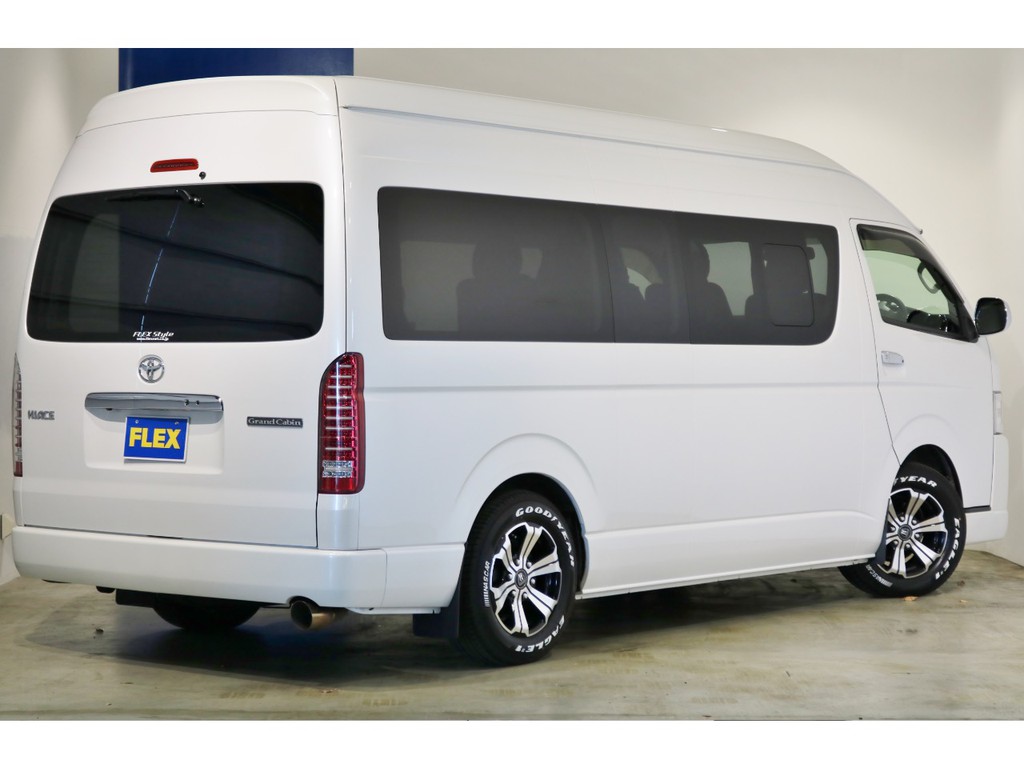 迫力満点のリアビュー！