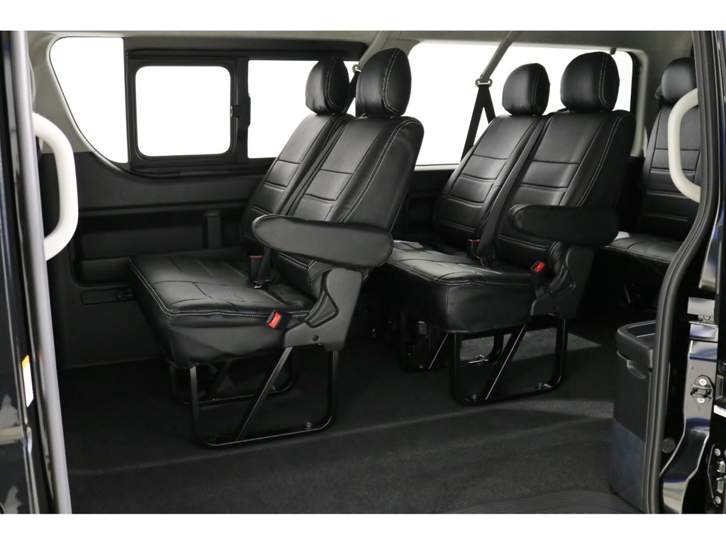 使い勝手の良いノーマルシート車両になります！