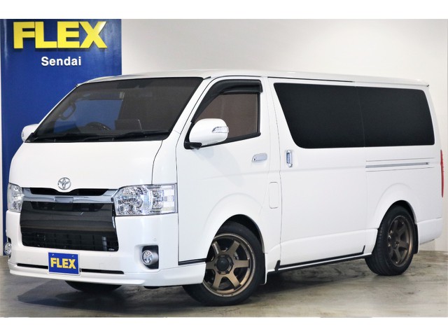 H31年式 ハイエースバン 【50周年アニバーサリーモデル】ディーゼル 4WD 高価カスタム車両！！