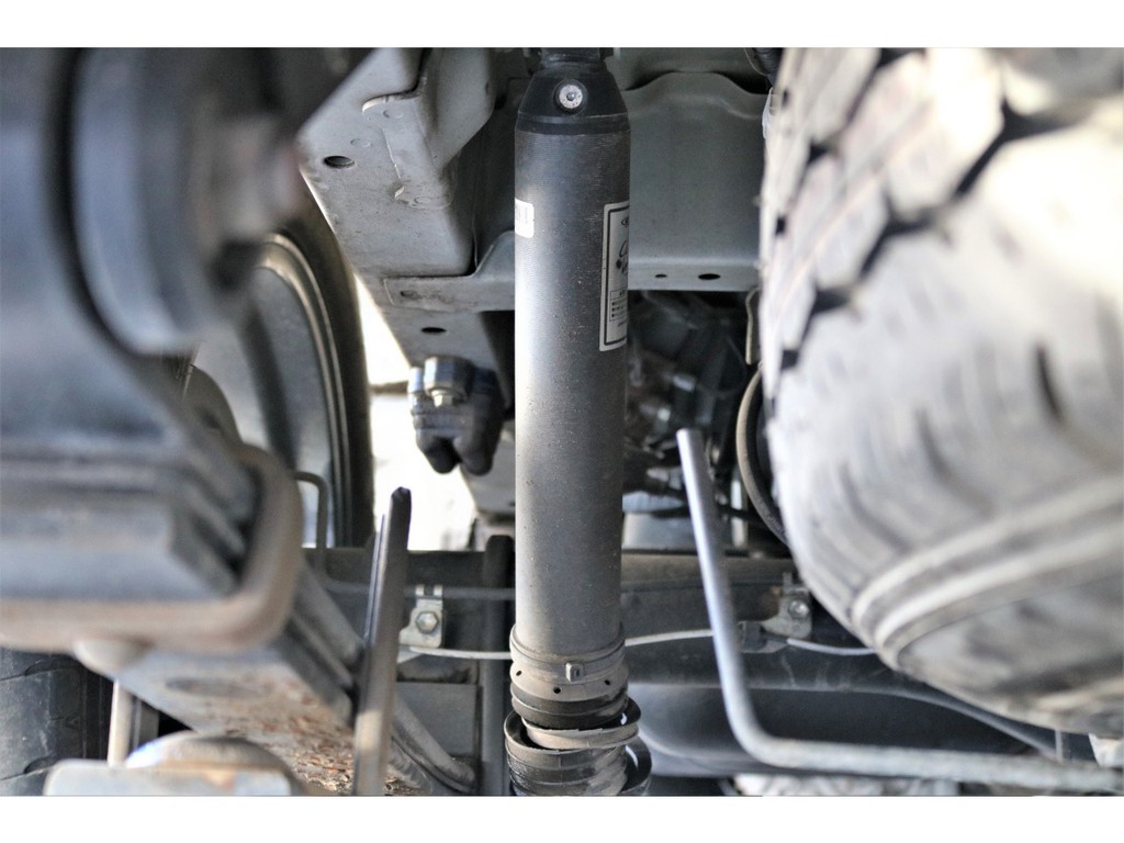 玄武ショックアブソーバー＆シャックル装着車両！！
