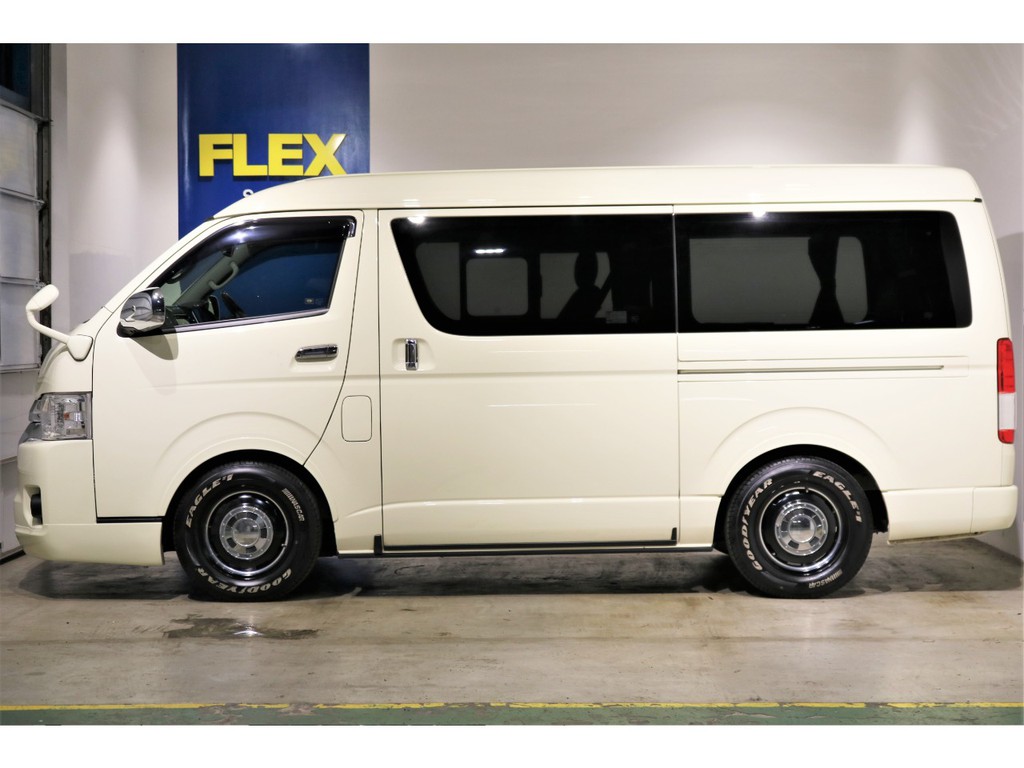 メーカーオプションのパワースライドドアも付いております！