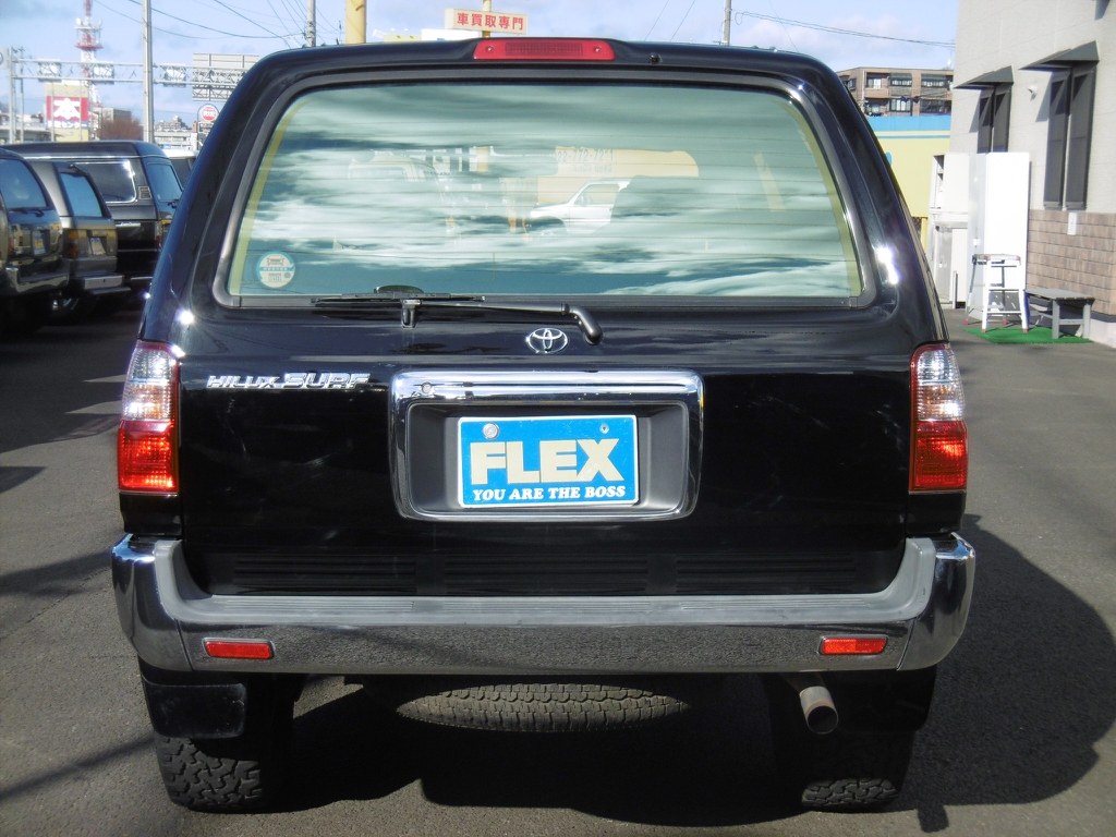 ランクルに乗りたいけど駐車場が狭くて...なんて方にもおすすめです♪