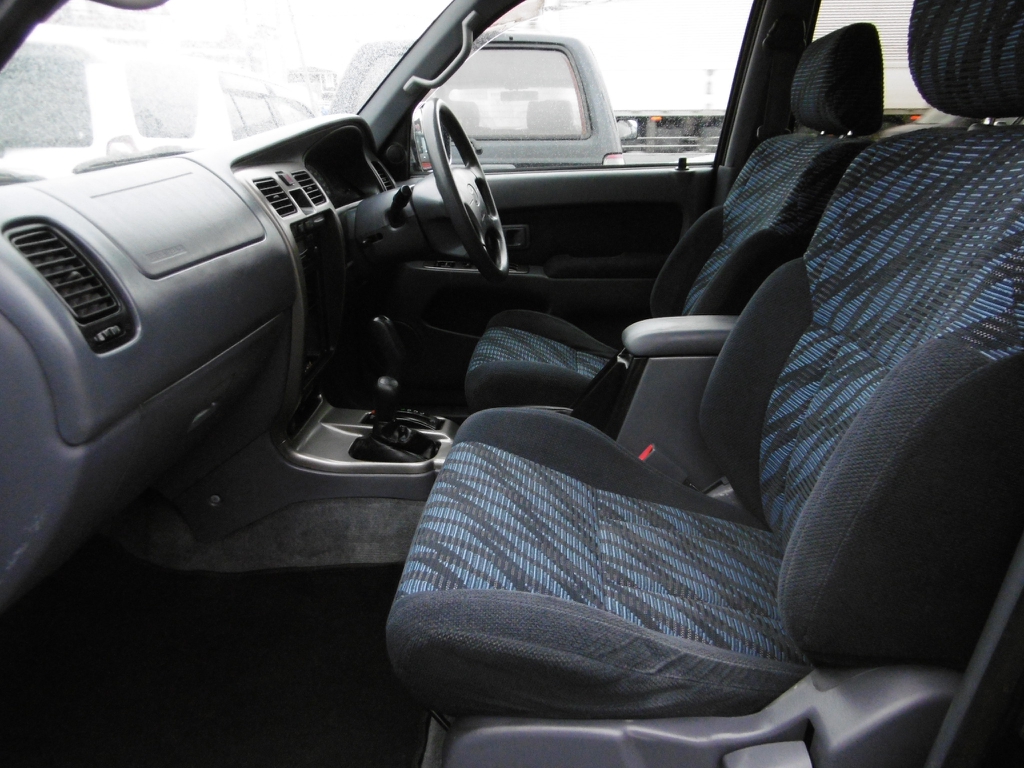 シートカバー取付といったカスタムも可能です！お気軽にご相談ください♪