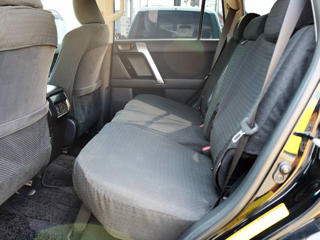 自社認証整備工場完備ですので納車後のカスタム、車検、修理、日々のメンテンス、など全力でサポートいたします。なんでもお気軽にご相談ください。