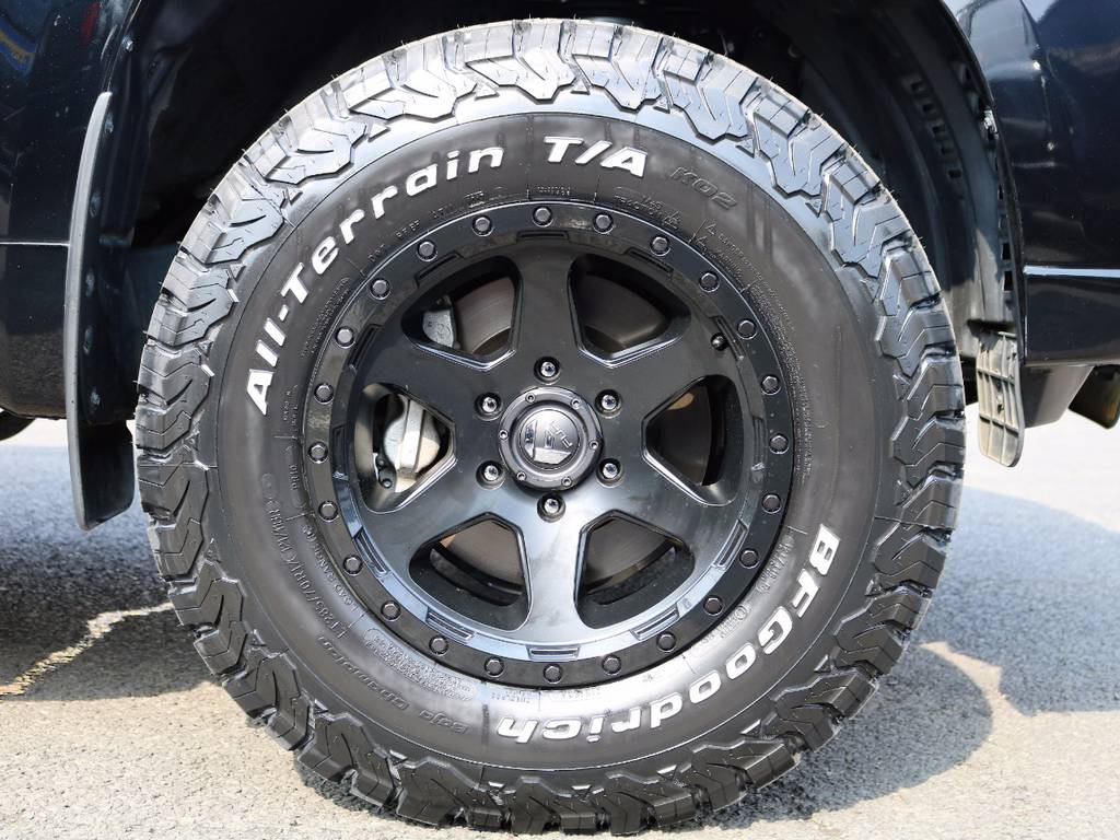 新品ＦＵＥＬ１７インチアルミホイール＆新品グッドリッチＡ/Ｔ★
