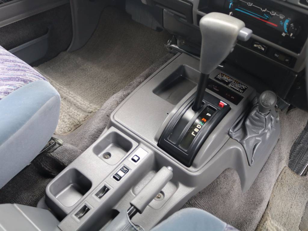 運転ラクラクのオートマ車！４ＷＤ初心者の方や、女性の方も安心して運転できますよー★