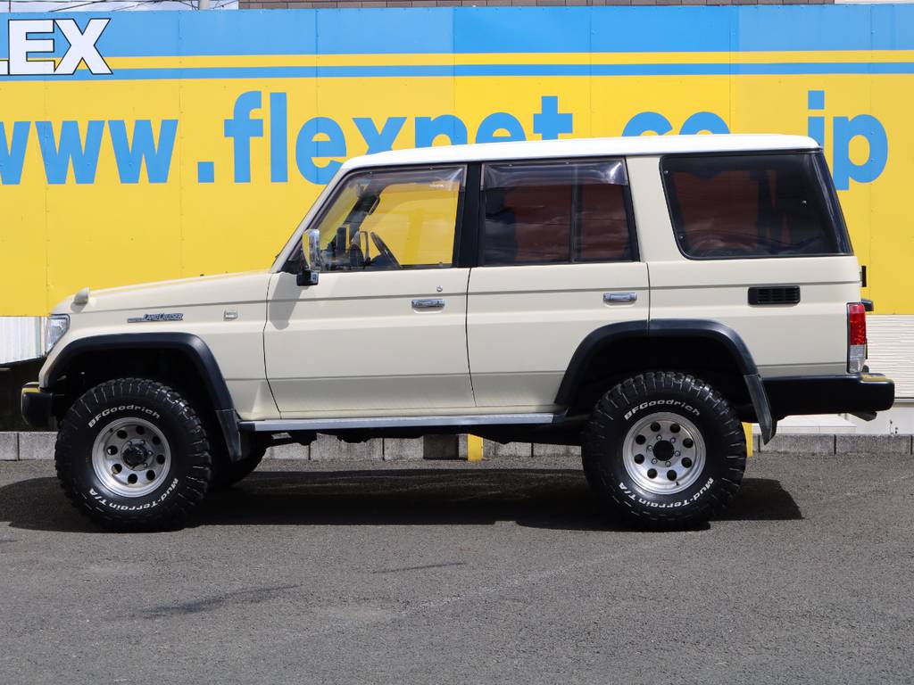 ＦＬＥＸグループは「すべての人に愛車を」をコンセプトに車種別に全国展開中★愛車と一緒に、ライフスタイルを充実させてもらいたいという思いで、ランクル仙台泉店では皆様のご要望になんでもお応えします★